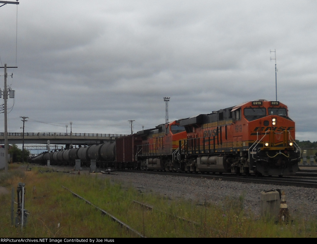 BNSF 6919 East